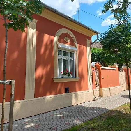 דירה Szent Istvan מאקו